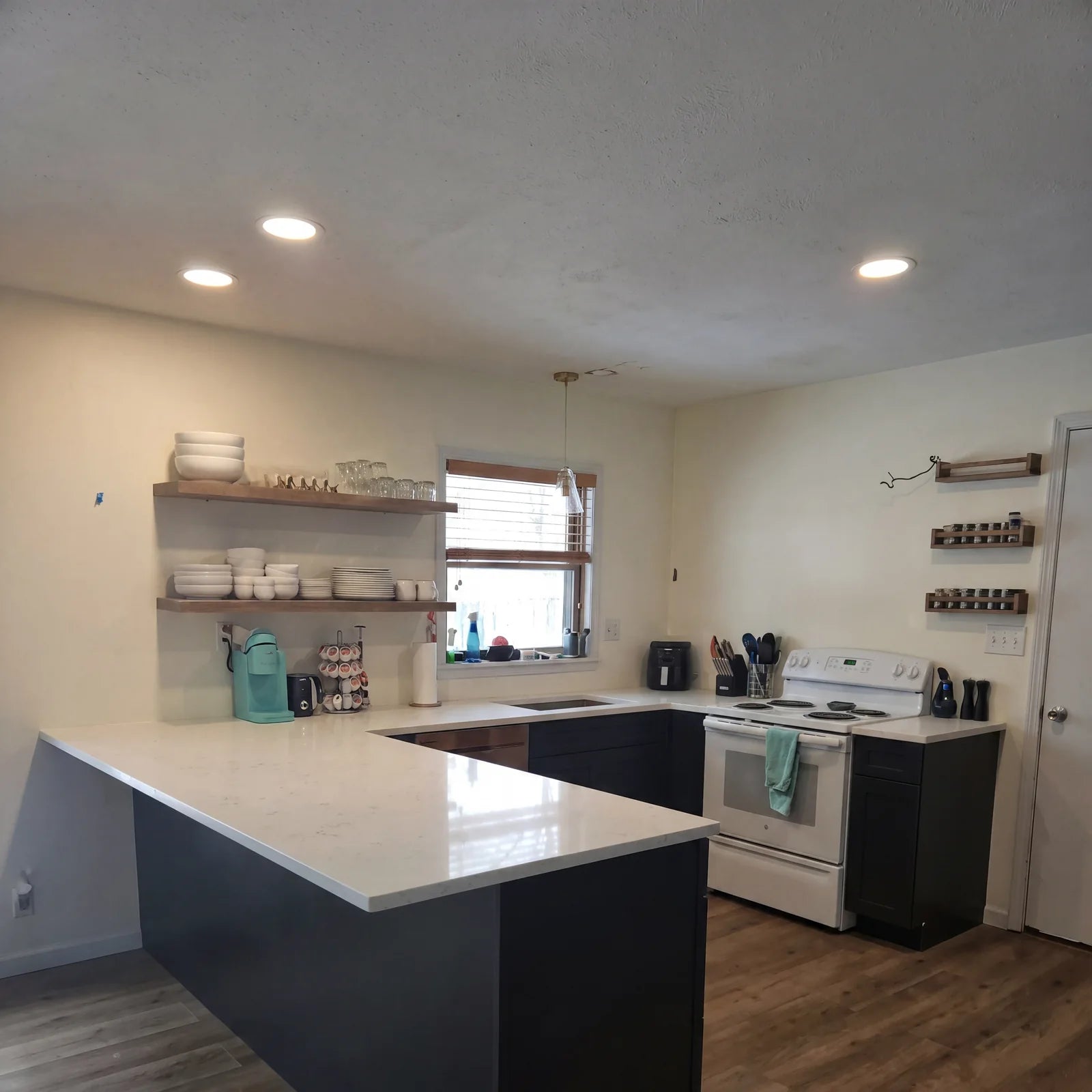 Nakia Keller's kitchen by STL Cabinetry