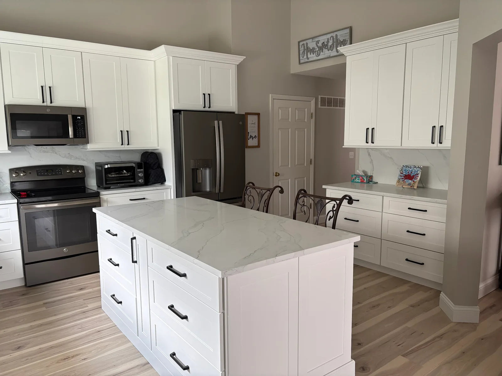 Sally S.'s kitchen by STL Cabinetry