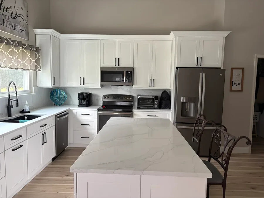 Sally Steiner's kitchen by STL Cabinetry
